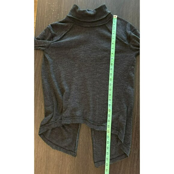 Free People We The Free Charcoal Split Back Turtleneck Sweater Size XS - Picture 7 of 7